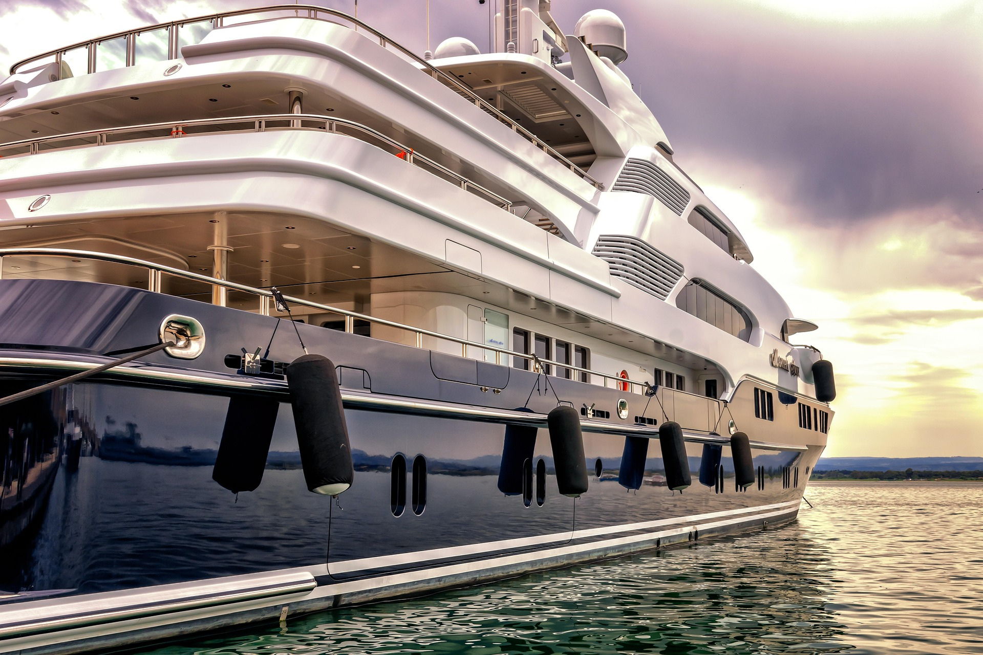 Quality Yacht Services detailing